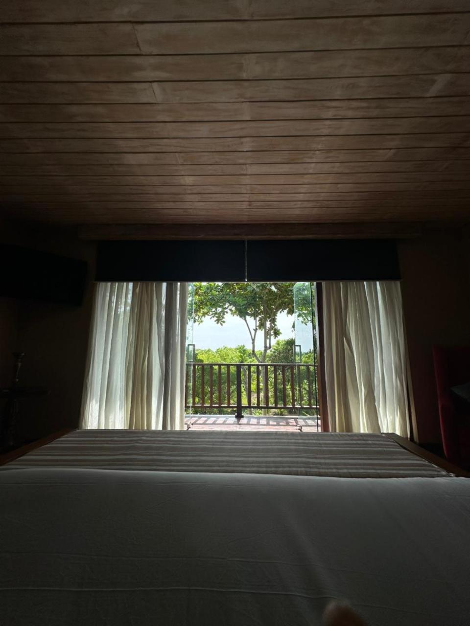 Nikara Luxury Beach House Tissamaharama Exterior photo