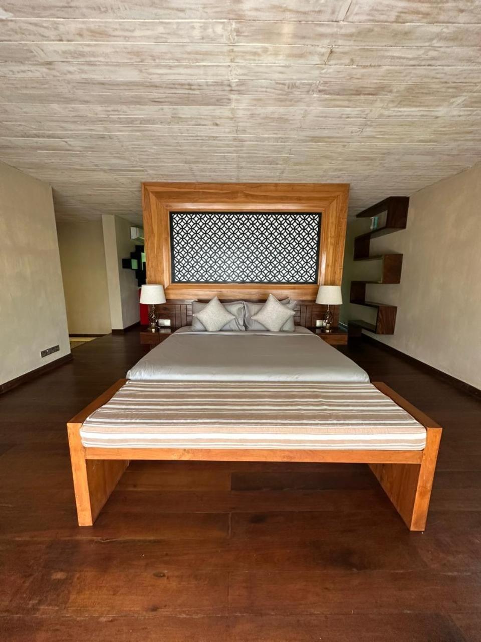 Nikara Luxury Beach House Tissamaharama Exterior photo