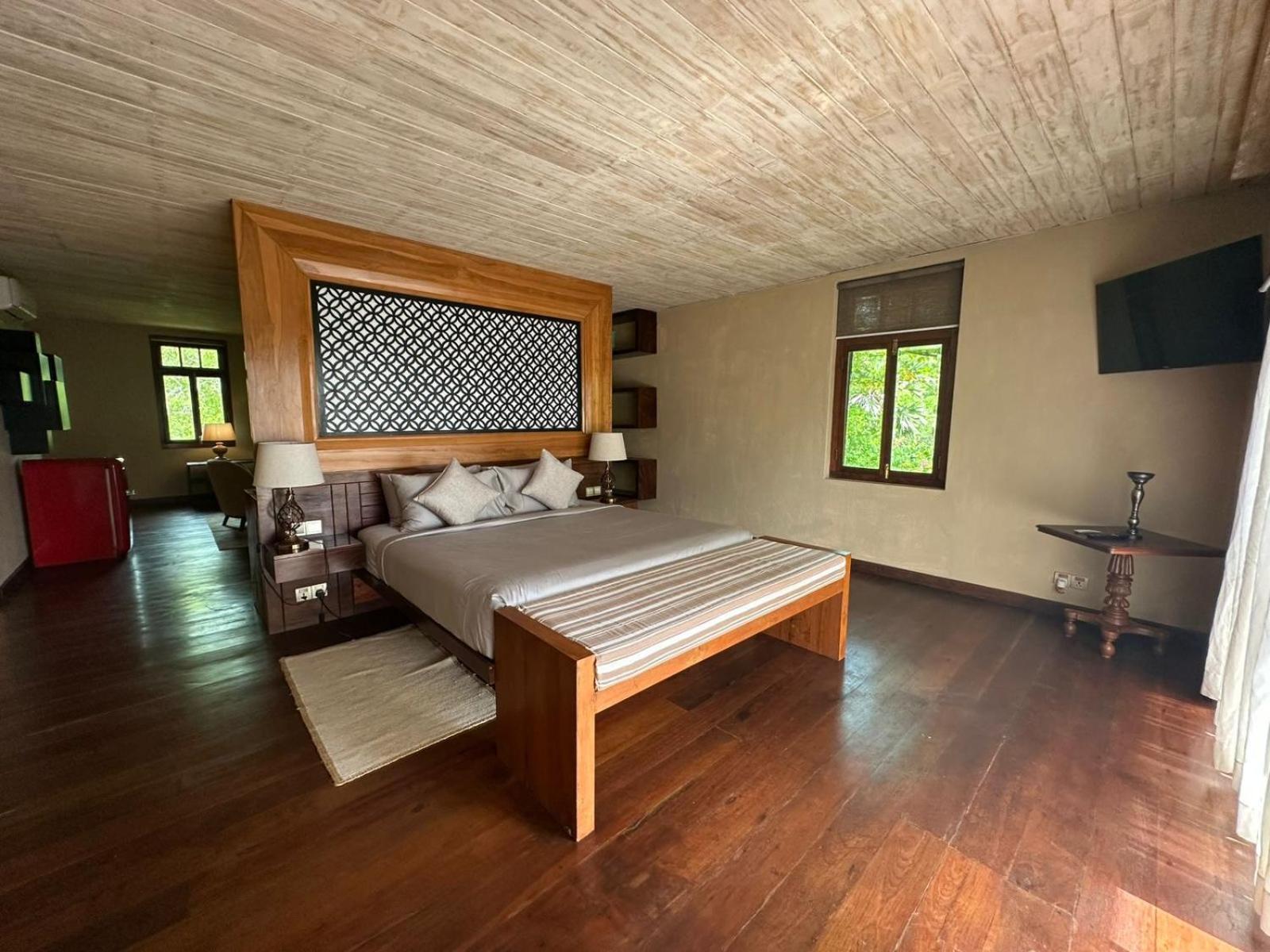 Nikara Luxury Beach House Tissamaharama Exterior photo