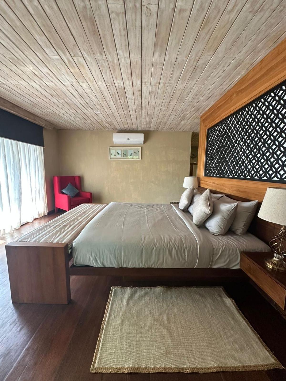 Nikara Luxury Beach House Tissamaharama Exterior photo